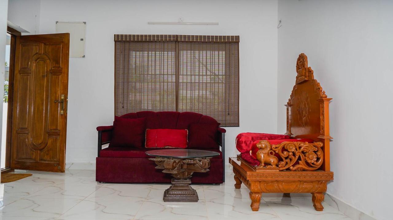 Bacardi House Hotel Chennai Ngoại thất bức ảnh