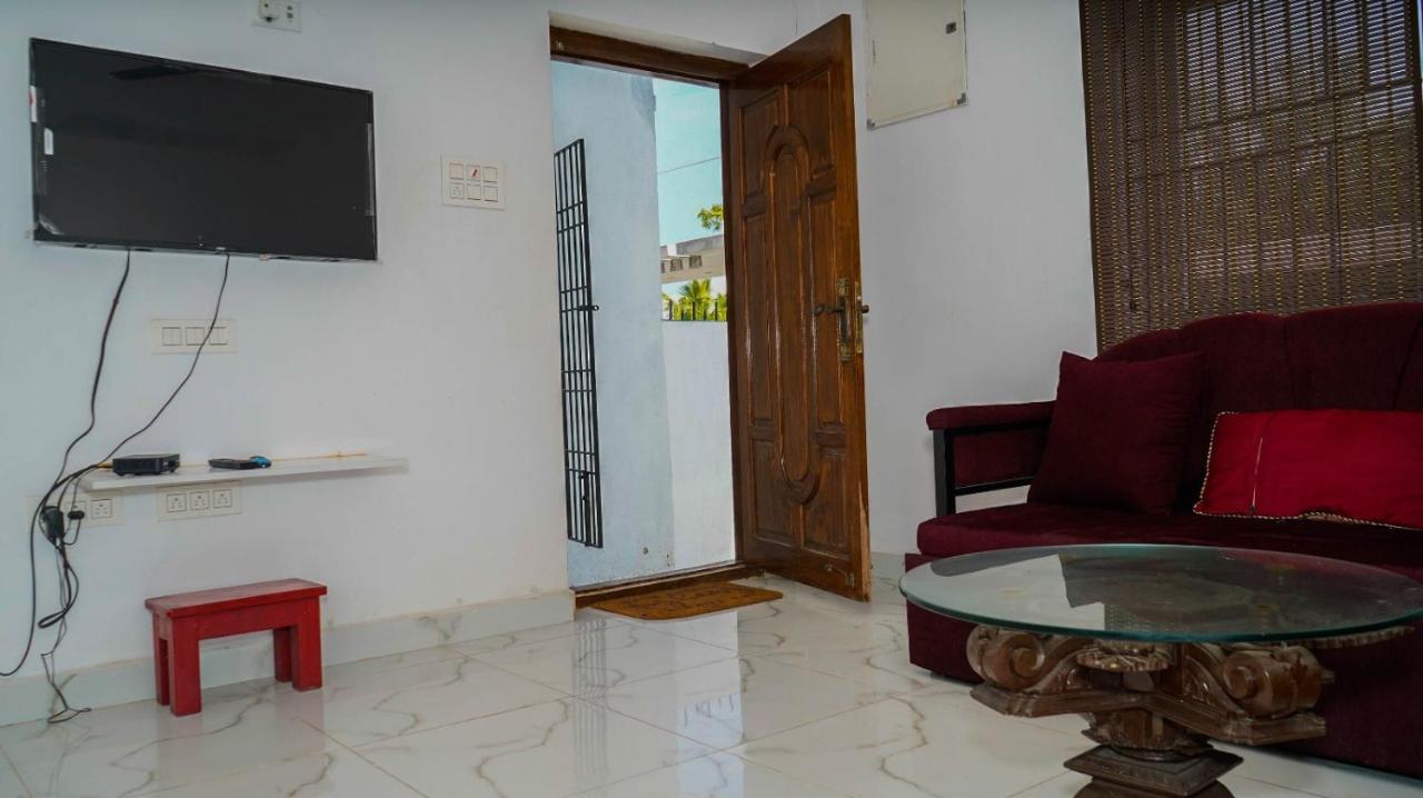Bacardi House Hotel Chennai Ngoại thất bức ảnh